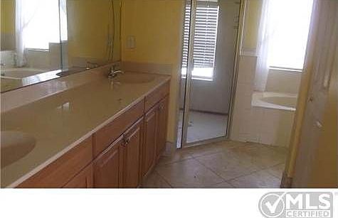 4th image of 2076 SW Driftwood St