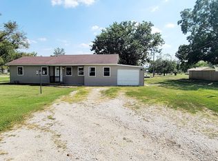515 W Pine St, Iola, KS 66749