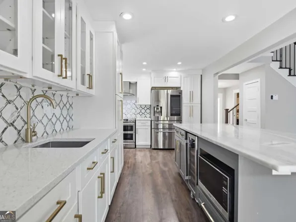 114 Woodhaven Way, Alpharetta, GA 30009