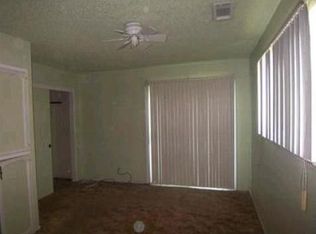 1582 E Sonora Ave, Tulare, CA 93274