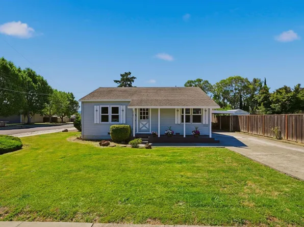 851 Central Avenue, Napa, CA 94558