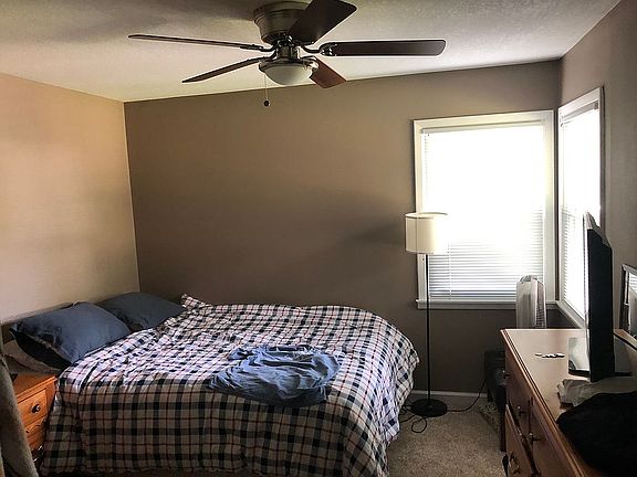 5th image of 212 Armstrong Pl