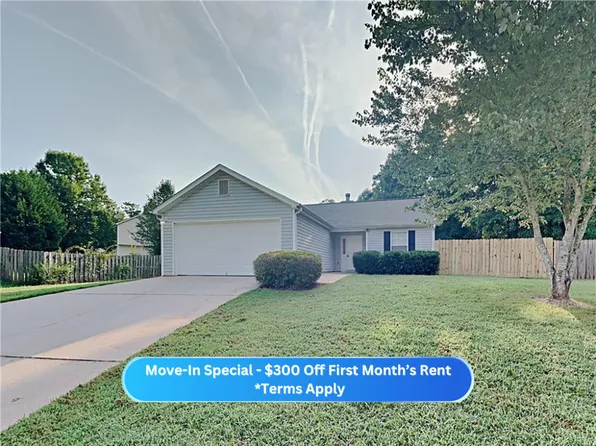 276 Village Dr, McDonough, GA 30253