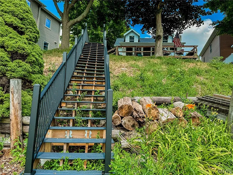 340 Poplar Bch — Photo 15