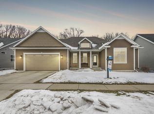 1162 Twisted Branch Way, Sun Prairie, WI 53590