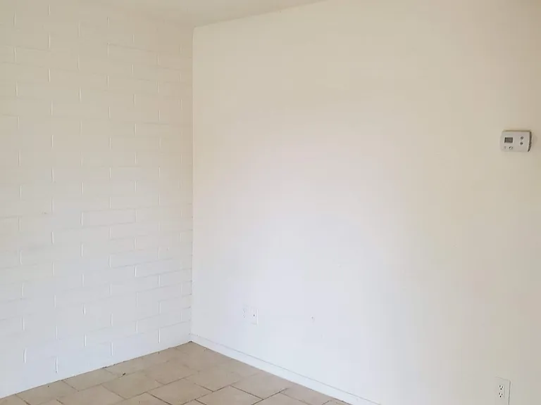 10231 N 15th Ave — Photo 13