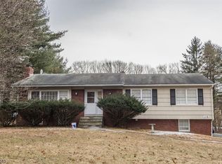 116 W Hanover Ave, Randolph, NJ 07869