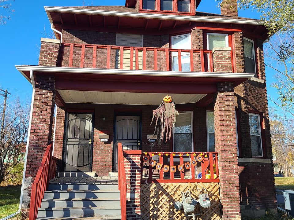 1st image of 1492 Pingree St