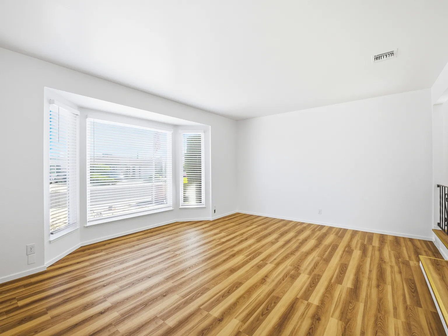 1260 Swordfish St — Photo 2