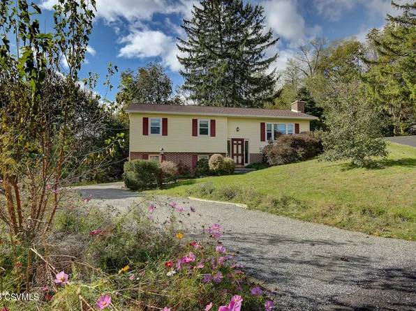 510 Brown St, Selinsgrove, PA 17870