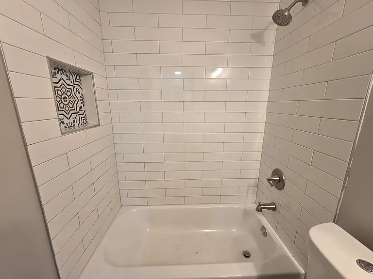 1486 Patterson St — Photo 19