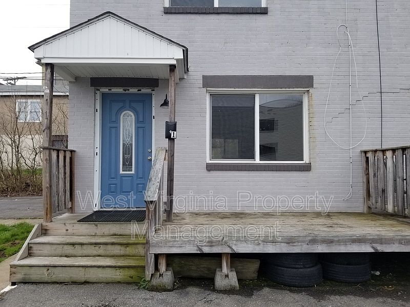 1st image of 200 Lewis St #1