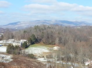 148 Russell Hill Rd, Elizabethton, TN 37643