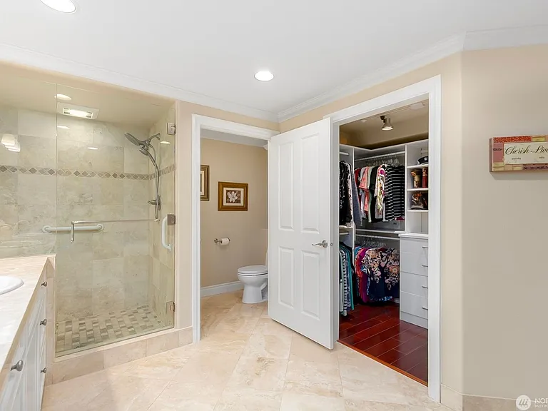 2100 Thorndyke Ave W #101 — Photo 26