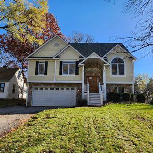 18121 W Valley Dr, Grayslake, IL, 60030