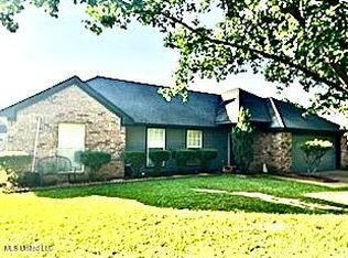 212 Shadow Creek Dr, Florence, MS 39073