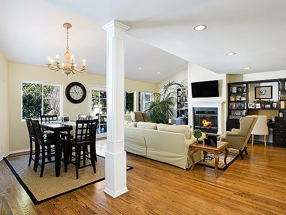 5th image of 12701 Marco Pl
