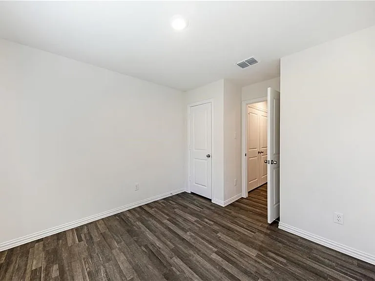 1005 Dawson St — Photo 20