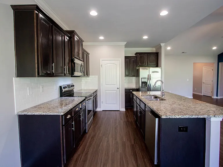 1068 Aronimink Dr — Photo 9