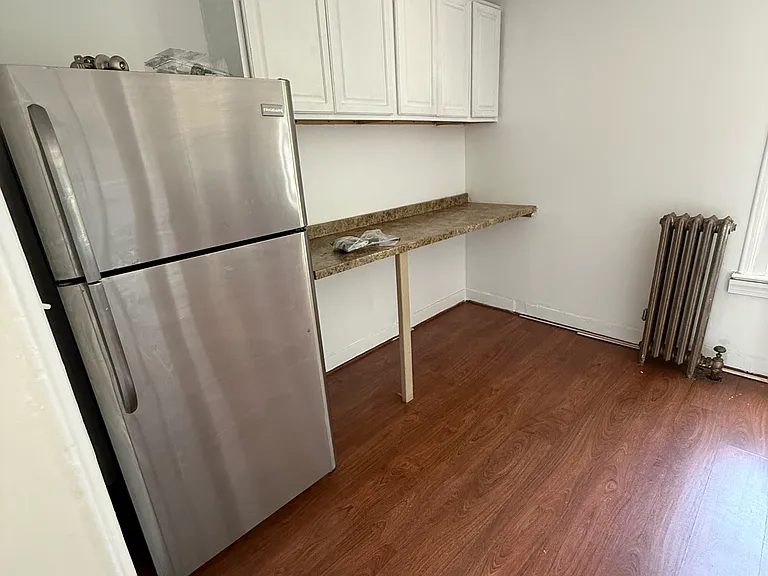 886 W Side Ave — Photo 8