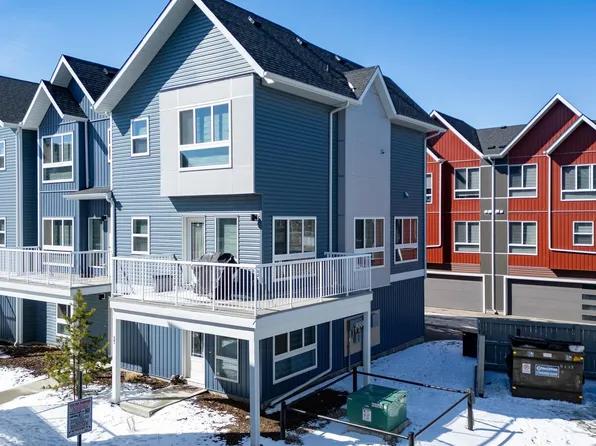 979 Crystallina Nera Way NW #37, Edmonton, AB T5Z 0S3