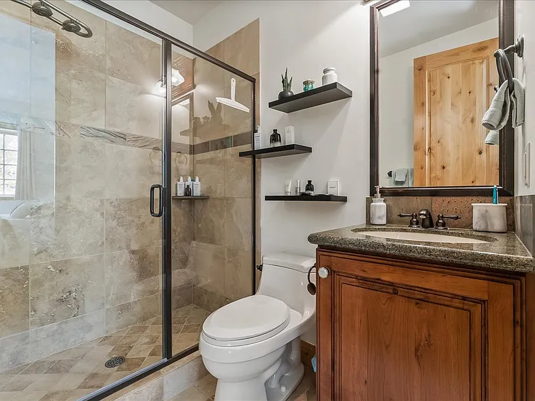 3041 Canyon Link Dr — Photo 10
