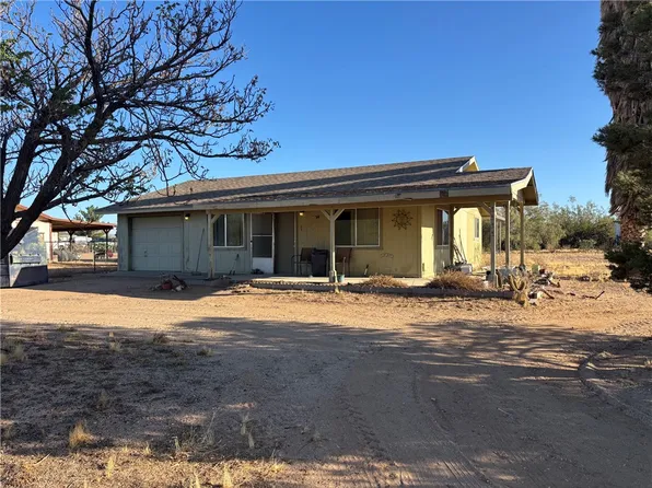 5553 W Abrigo Dr, Golden Valley, AZ 86413