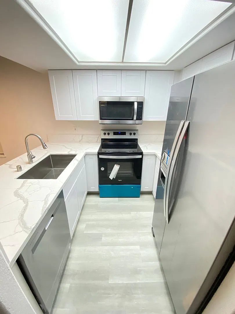 Building Photo - 601 Cabrillo Cir #1181