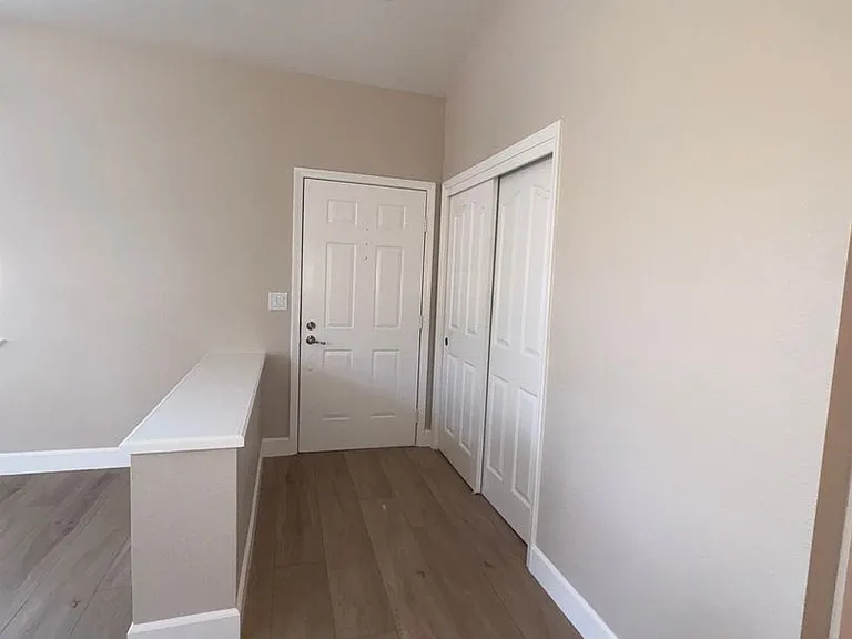 798 Shannon Dr — Photo 4