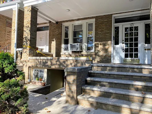 Rented by Solution Realty Services LLC | media 17