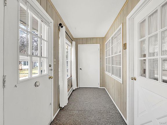 2nd image of 279 Berwick Court #B