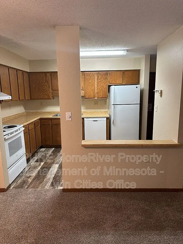 1 bed, 1.0 bath, 750 sqft, $1,075 — Photo 1