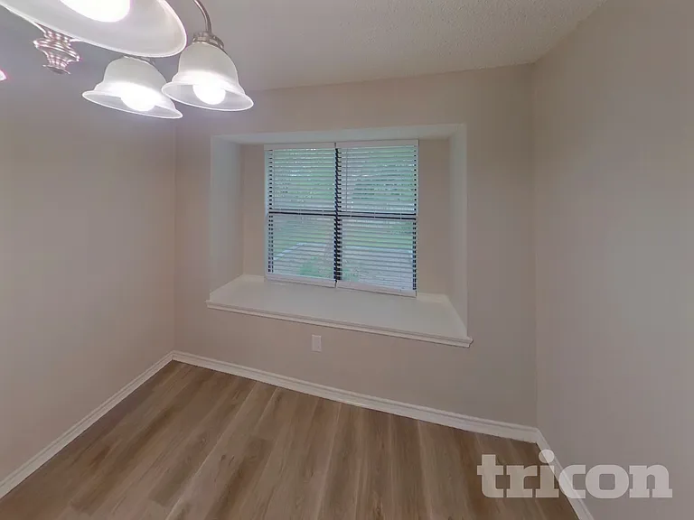 133 Brockway Dr — Photo 4