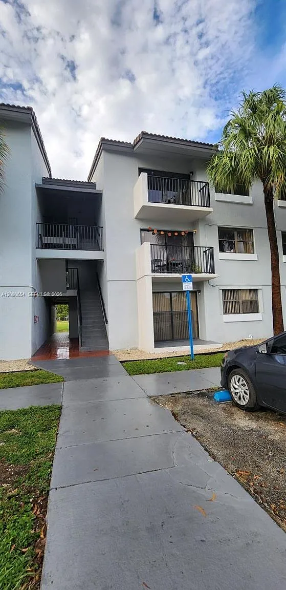 Villa Bellini Condo — Photo 2