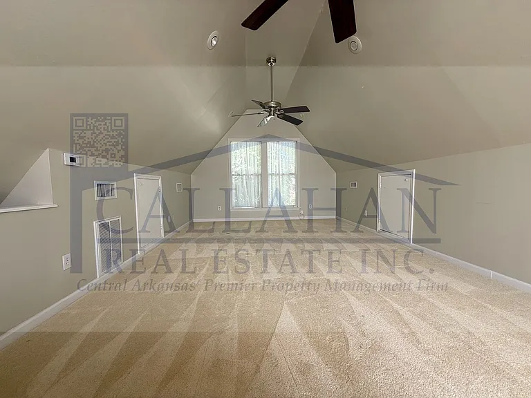5422 Hawthorne Rd — Photo 6
