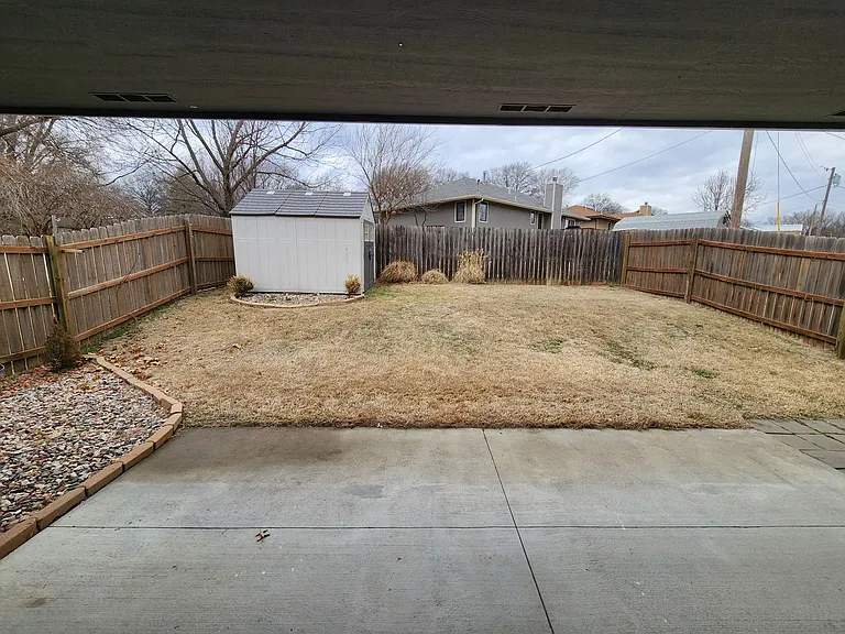 3003 NE Walnut Grove Rd — Photo 27