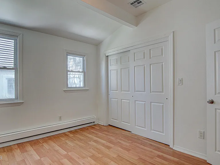 19 Bayview Ave #B — Photo 20
