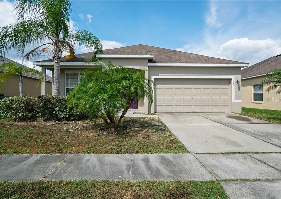 1st image of 726 Hacienda Cir