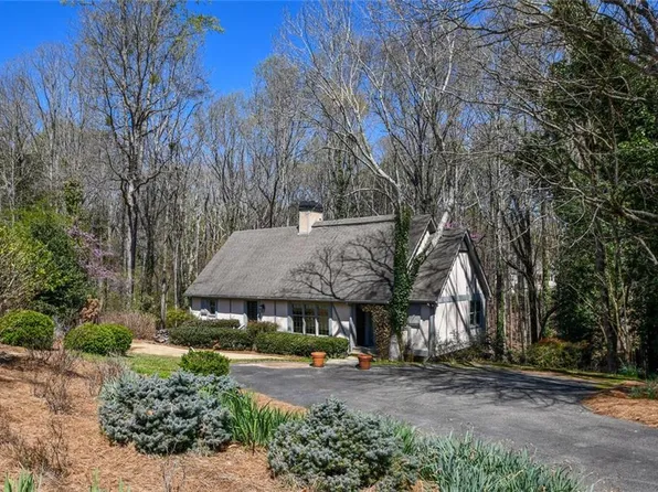 3117 Marthasville Ct, Gainesville, GA 30506