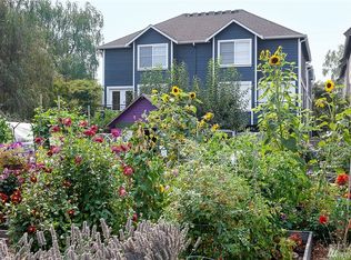 2207 3rd Ave N, Seattle, WA 98109