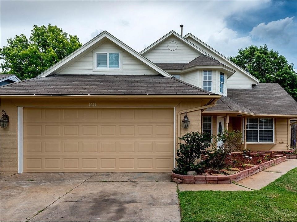1st image of 1613 Eagle Nest Dr