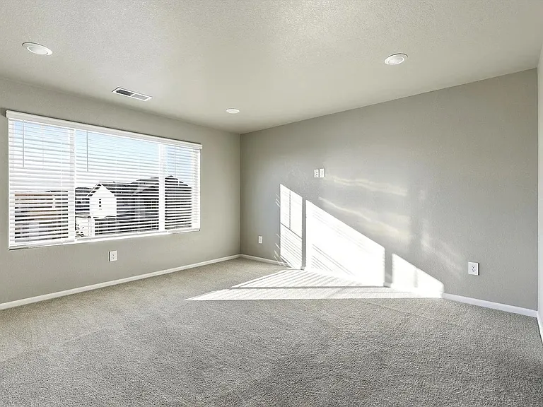16328 Gaylord St — Photo 9