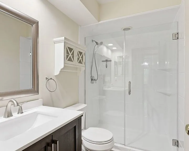 7666 Windwood Dr — Photo 29