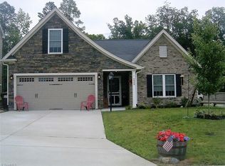 2960 Grassy Knoll Cir, Thomasville, NC 27360