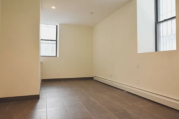 Rented by Bold New York | media 46