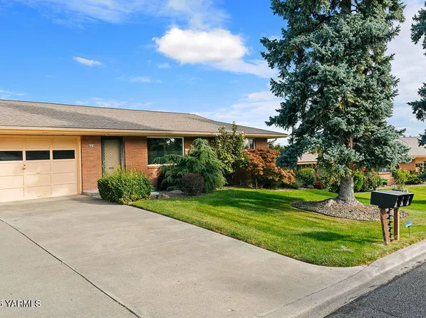 629 Estee Ct, Yakima, WA 98908