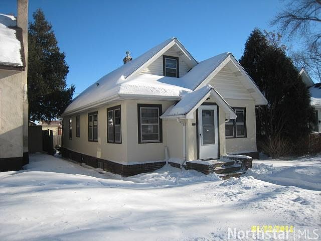 1st image of 2624 Thomas Ave N
