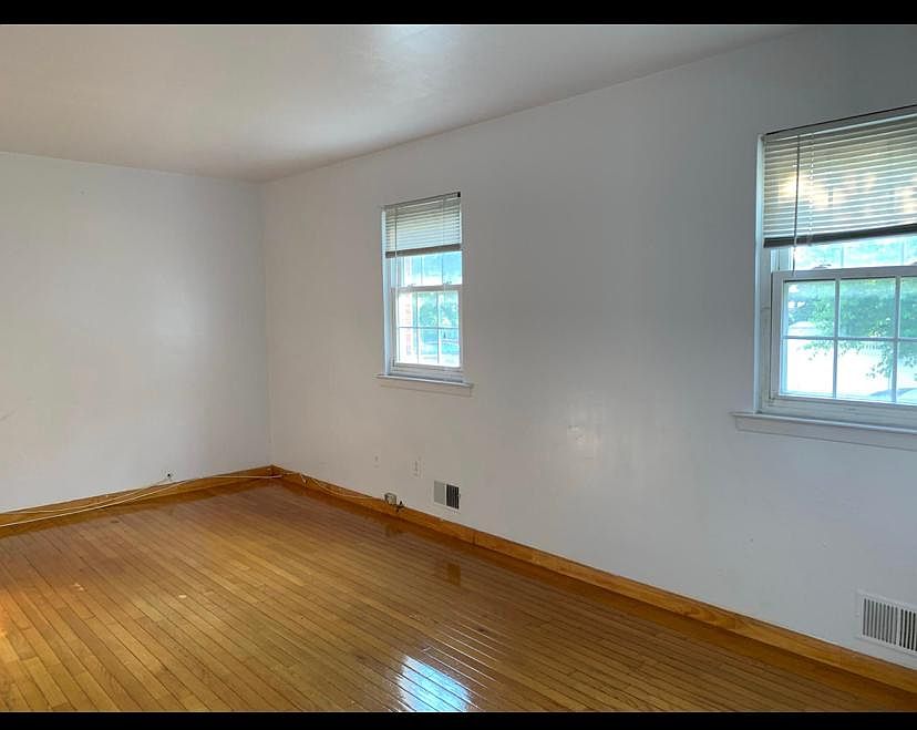 1st image of 6505 169th St #1F