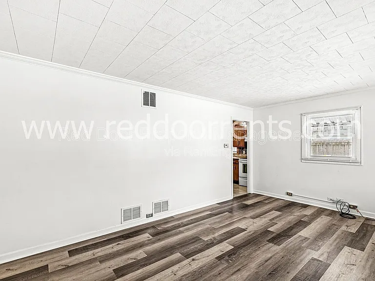 424 Main St — Photo 7