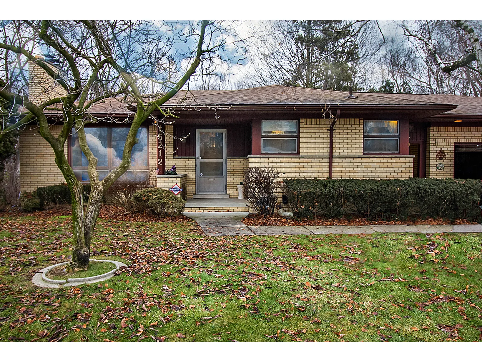 15212 Salem Ct photo 1